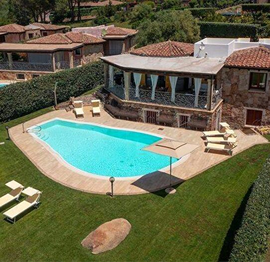 Casa con 6 locali in affitto in RpqQ, San Teodoro