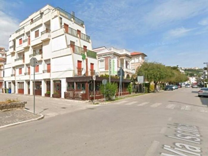 Appartamento con 5 locali in vendita in Vasto