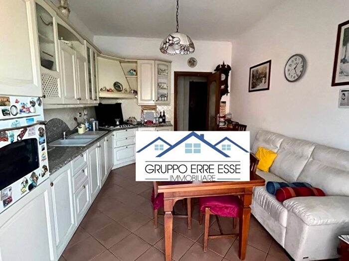 Appartamento quadrilocale in affitto in Corso Europa, San Cassiano, Alba