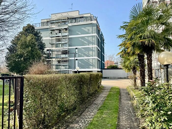 Appartamento trilocale in vendita in Via Pacinotti, Gaggiano