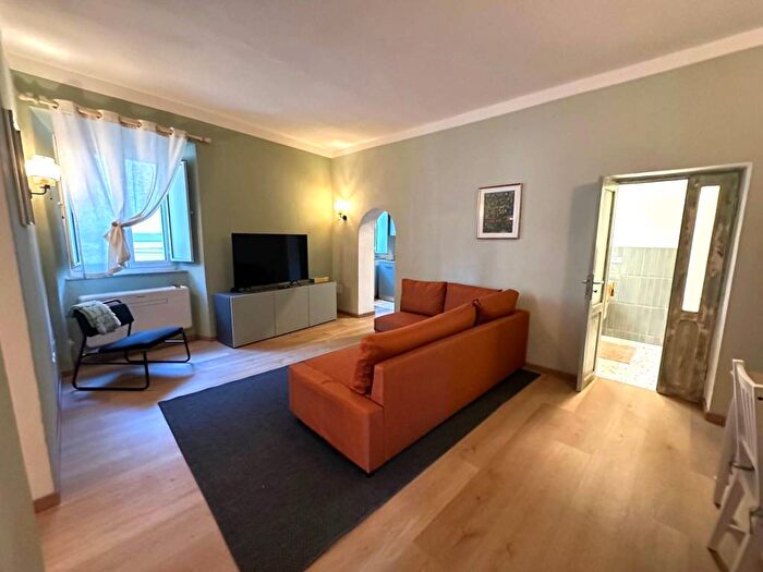 Appartamento trilocale in affitto in Via Roma, Centro, Orbetello