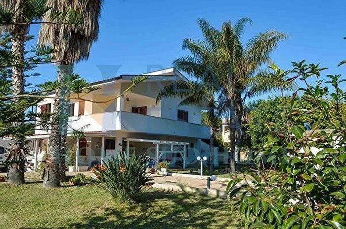 Casa in vendita in Siracusa, Noto