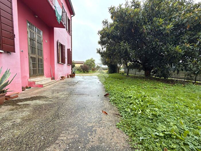 Casa con 5 locali in vendita in Via Pioghella, Fiesso DArtico