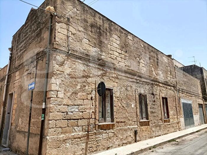 Casa con 5 locali in vendita in Via Arimondi, Paceco