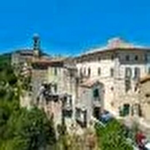 Appartamento in vendita in Via Monte Cavallo Toffia Ri Italia, Toffia