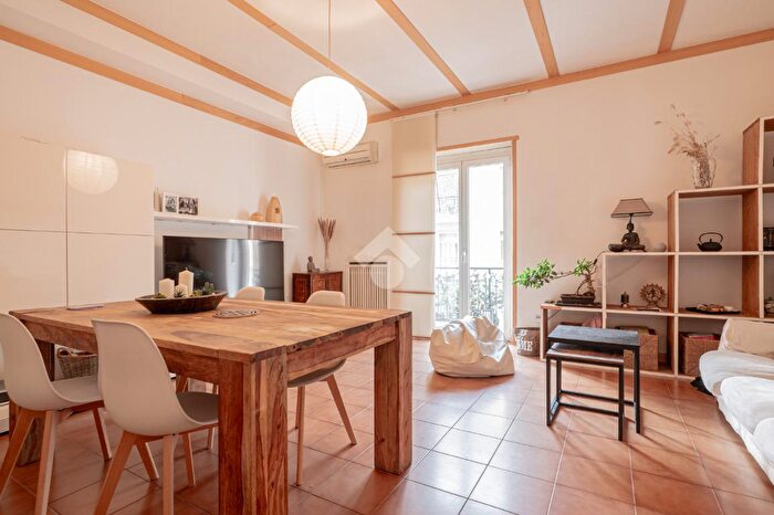 Appartamento con 5 locali in vendita in Via Luigia Poloni, Verona