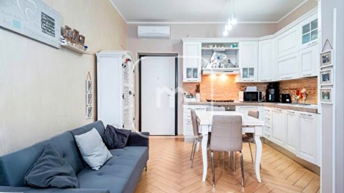 Appartamento trilocale in vendita in Via Monte Solarolo, Fiumicino