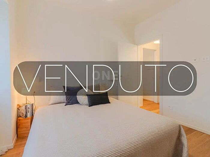 Appartamento bilocale in vendita in Piazzale Lagosta, Milano