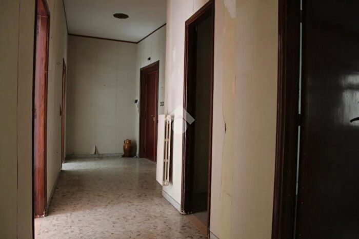 Appartamento quadrilocale in vendita in Viale della Repubblica, Cosenza