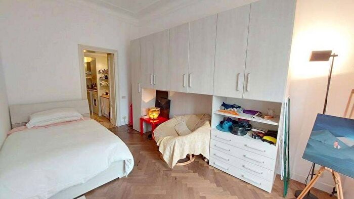 Appartamento bilocale in affitto in Corso Garibaldi, Moscova, Milano