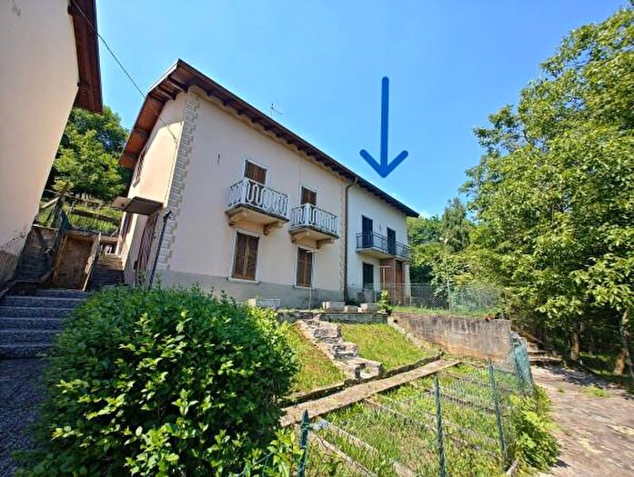 Casa quadrilocale in vendita in Via Dossello, Pigra
