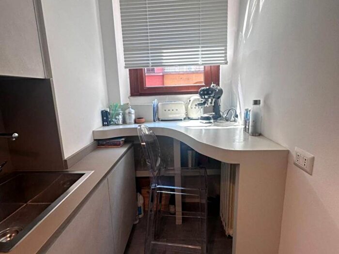 Appartamento bilocale in affitto in Corso Marzo, Montenero, Milano