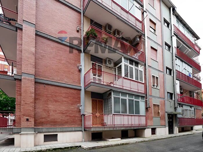 Appartamento quadrilocale in vendita in Viale John Fitzgerald Kennedy, Bari