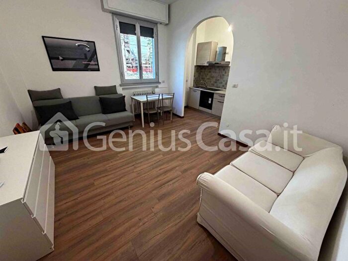 Appartamento trilocale in affitto in Viale Edoardo Jenner, Farini, Milano