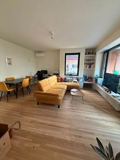 Appartamento bilocale in affitto in Viale F e G L Basetti, Centro Storico, Parma