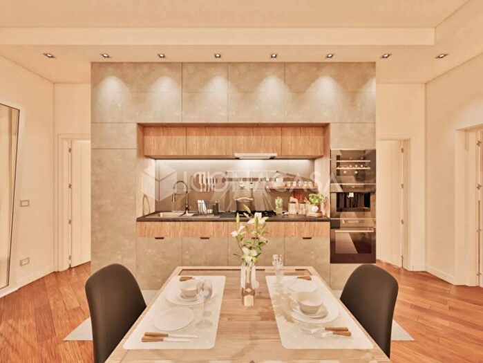 Appartamento trilocale in vendita in Via Bruno Monterumici, Bologna