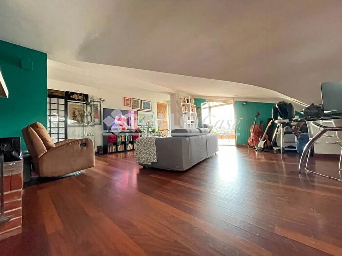 Appartamento con 5 locali in vendita in Via Corrado Alvaro Rende, Rende