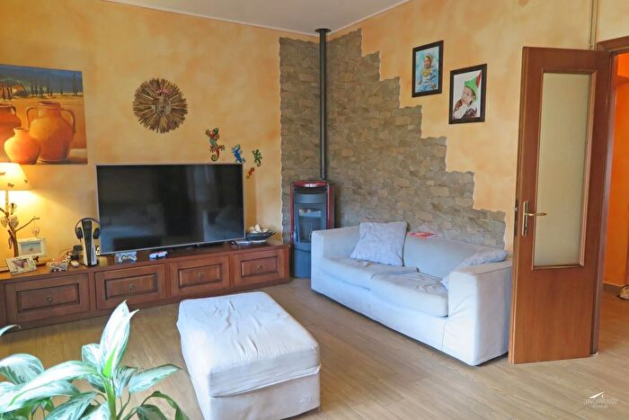 Appartamento quadrilocale in vendita in Bagnone