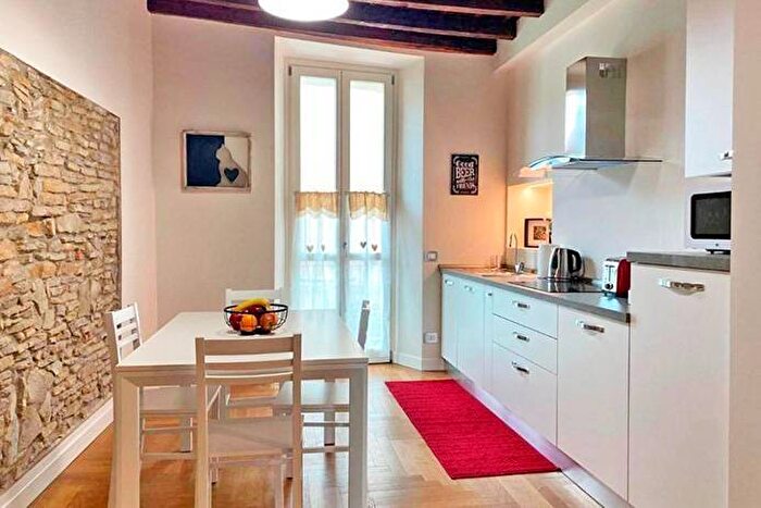 Appartamento bilocale in affitto in via Pignolo, Centro, Bergamo