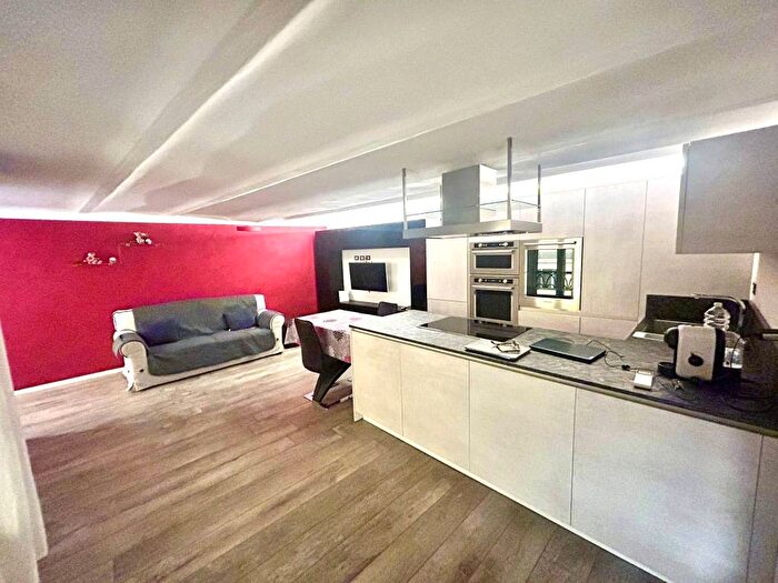 Appartamento quadrilocale in affitto in Via Ugo Bassi, Centro Storico, Bologna