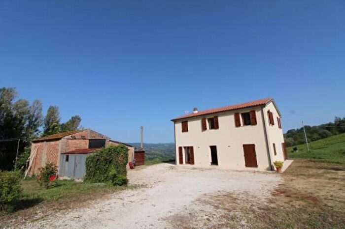 Casa con 5 locali in vendita in Via Ripa, Cupramontana