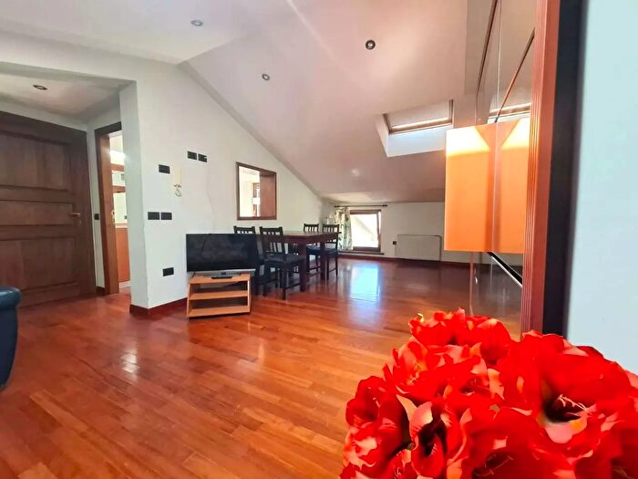 Appartamento trilocale in vendita in Viale Trento E Trieste, Spoleto