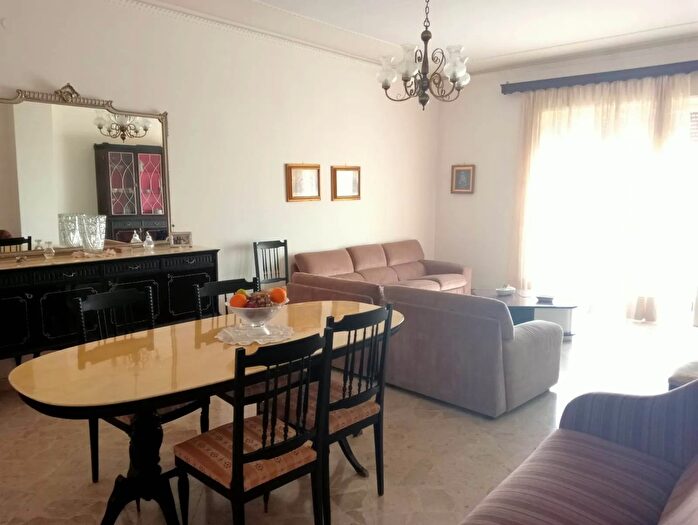 Appartamento con 5 locali in vendita in Licata, Licata