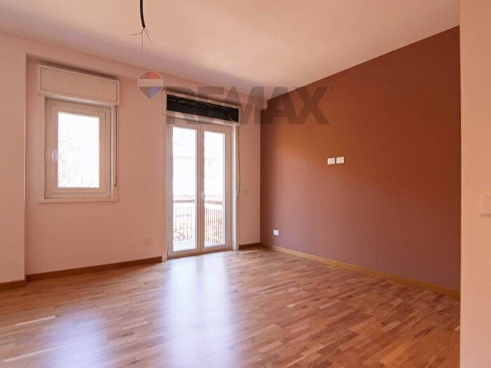 Appartamento trilocale in vendita in via manzella, Barriera Leucatia, Catania
