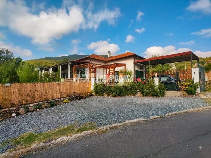 Casa trilocale in vendita in Strada Ferraia, Andora