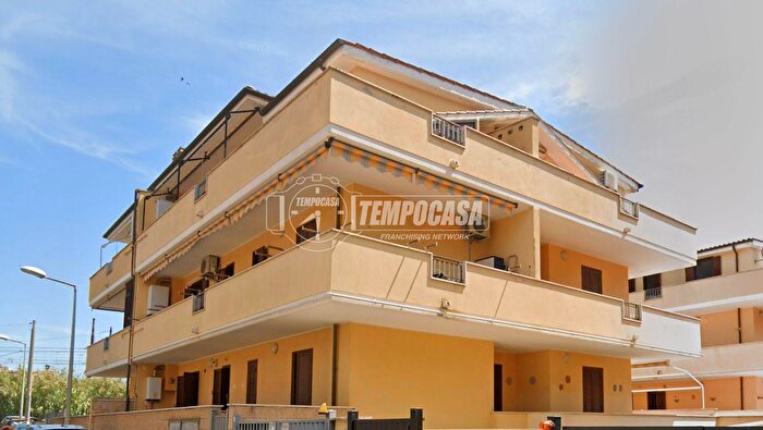 Appartamento trilocale in vendita in Via Trapani a, Ladispoli