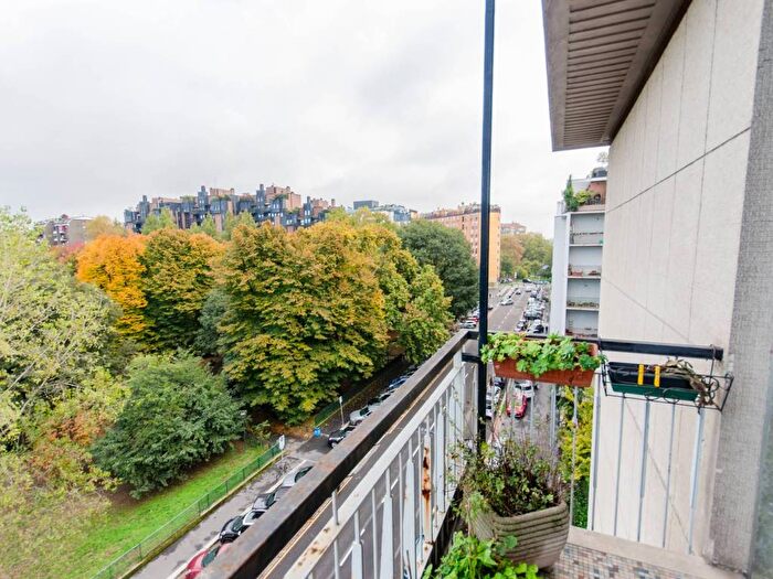 Appartamento bilocale in affitto in Via Tolentino, Cenisio, Milano