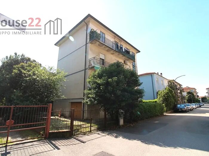 Appartamento trilocale in vendita in Via Beggiato, Vicenza