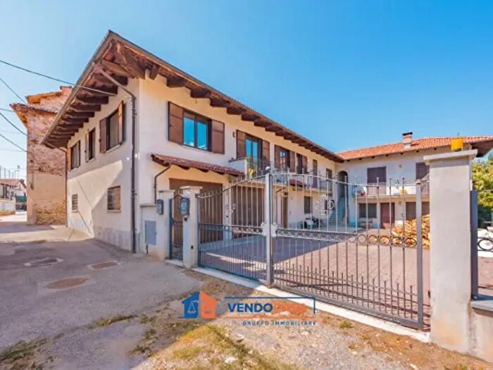 Casa con 5 locali in vendita in Via Fiume, Morozzo