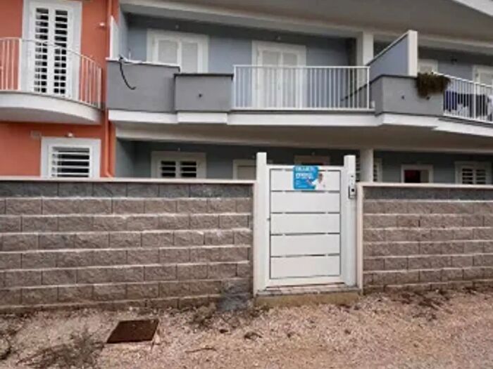 Casa trilocale in vendita in Nettuno