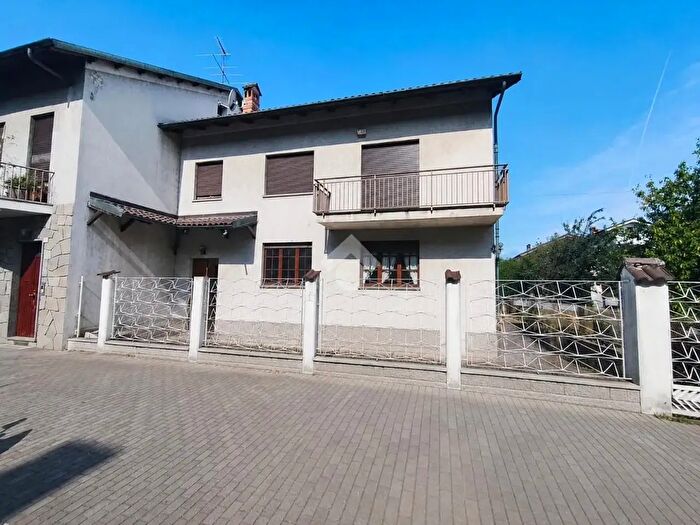 Casa con 5 locali in vendita in Corso Dora, Avigliana