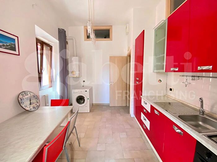 Appartamento bilocale in vendita in Via Rodunto, Trani