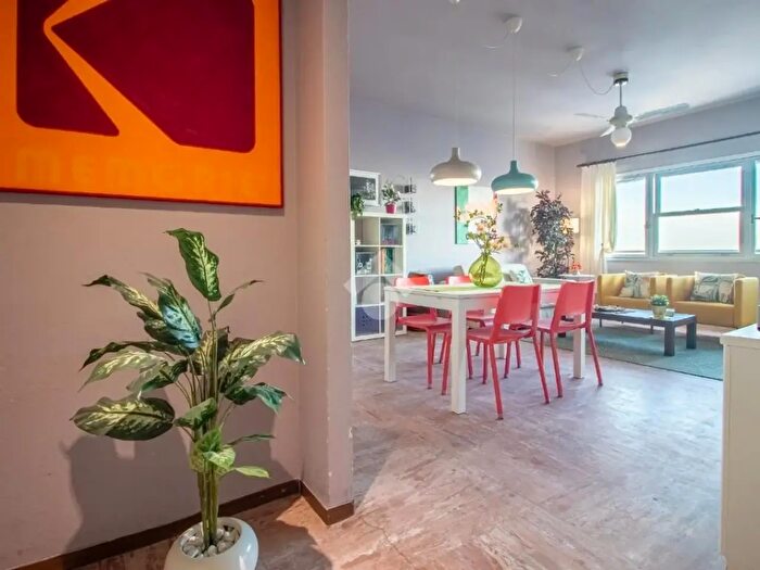 Appartamento trilocale in vendita in Piazza Andrea Costa, Cesenatico