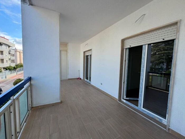 Appartamento trilocale in affitto in Via Rosano Traversa, Centro, Cardito