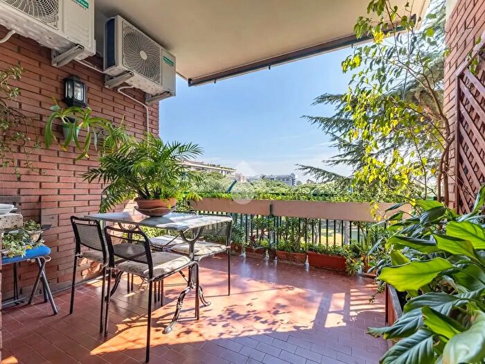 Appartamento trilocale in vendita in Viale del Tinoretto, Roma