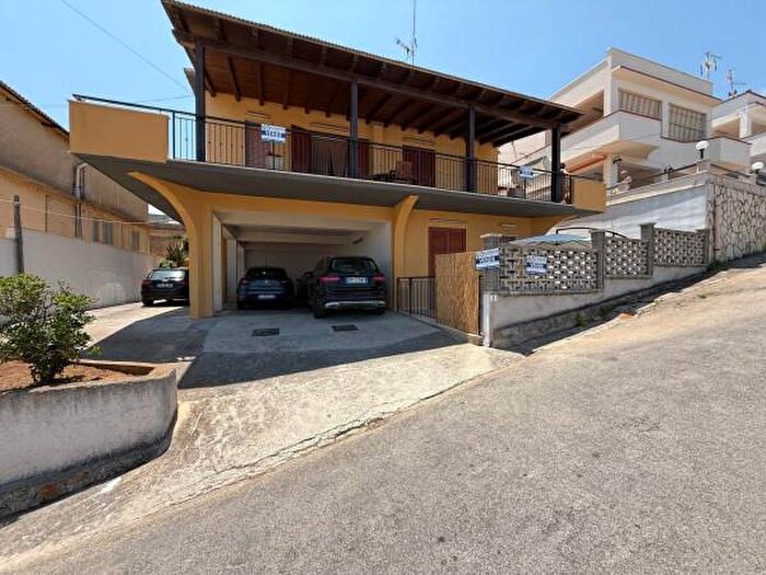 Casa con 6 locali in vendita in Via dei Lucci, Alcamo