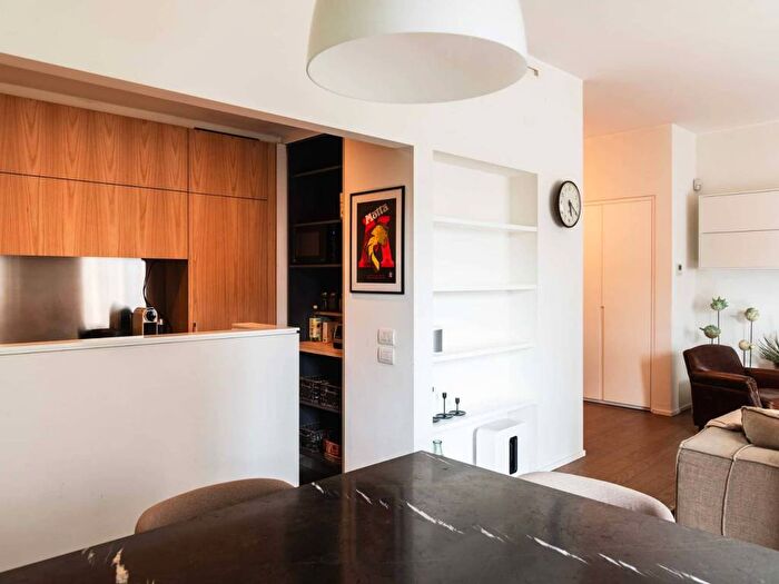 Appartamento trilocale in affitto in Via Giovanni Keplero, Maggiolina, Milano