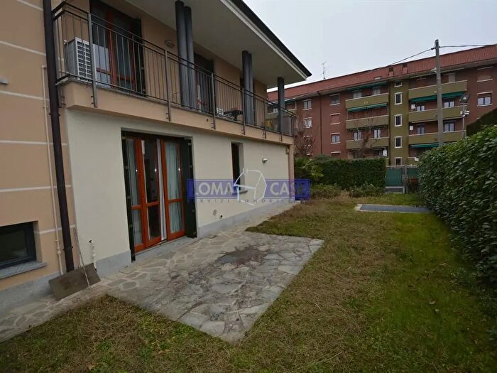 Case in Vendita e in Affitto - 3