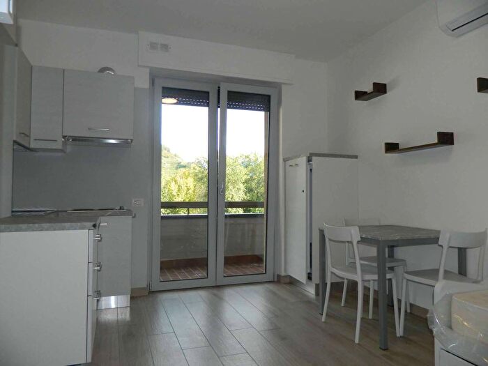 Appartamento monolocale in affitto in via Grumello, Centro, Sondrio