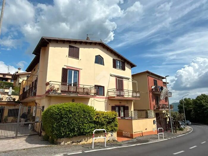 Appartamento quadrilocale in vendita in Via della Pineta, Rocca Priora