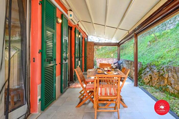 Appartamento con 6 locali in vendita in La Spezia