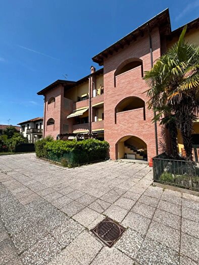 Appartamento trilocale in vendita in Via Molino, Torrevecchia Pia