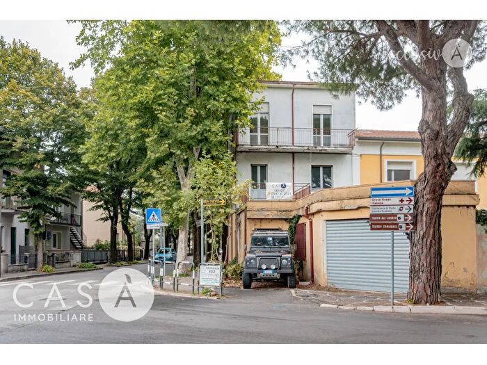 Appartamento con 10 locali in vendita in Ponente Cesenatico, Cesenatico