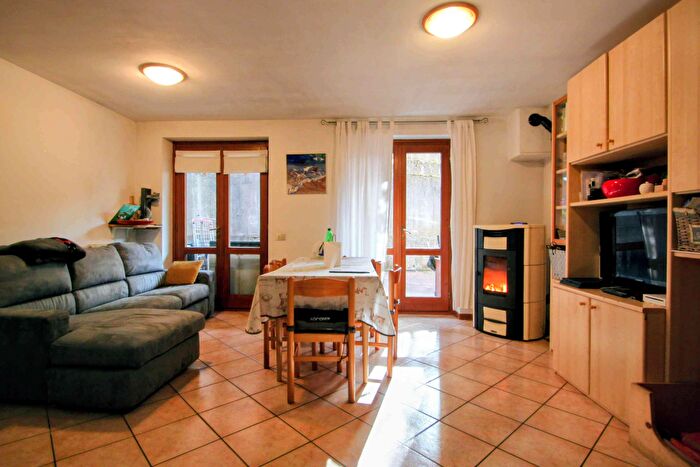 Appartamento con 5 locali in vendita in Via Ambata, Auronzo Di Cadore