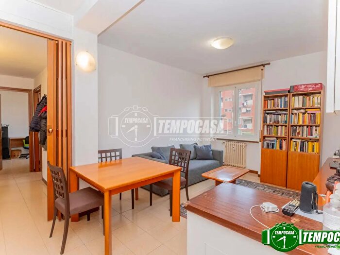 Appartamento quadrilocale in vendita in Milano