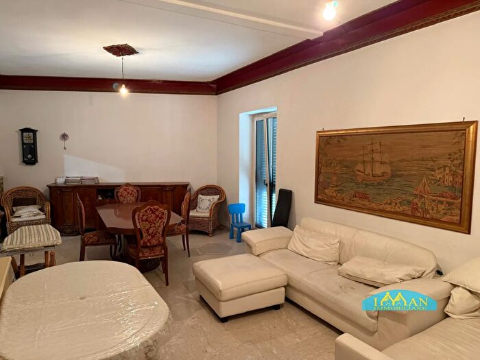 Appartamento quadrilocale in vendita in Via Luigi Capuana, Ceglie Messapica